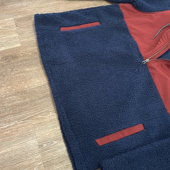 ⭐️Hurley Pullover - Picture 6 of 8